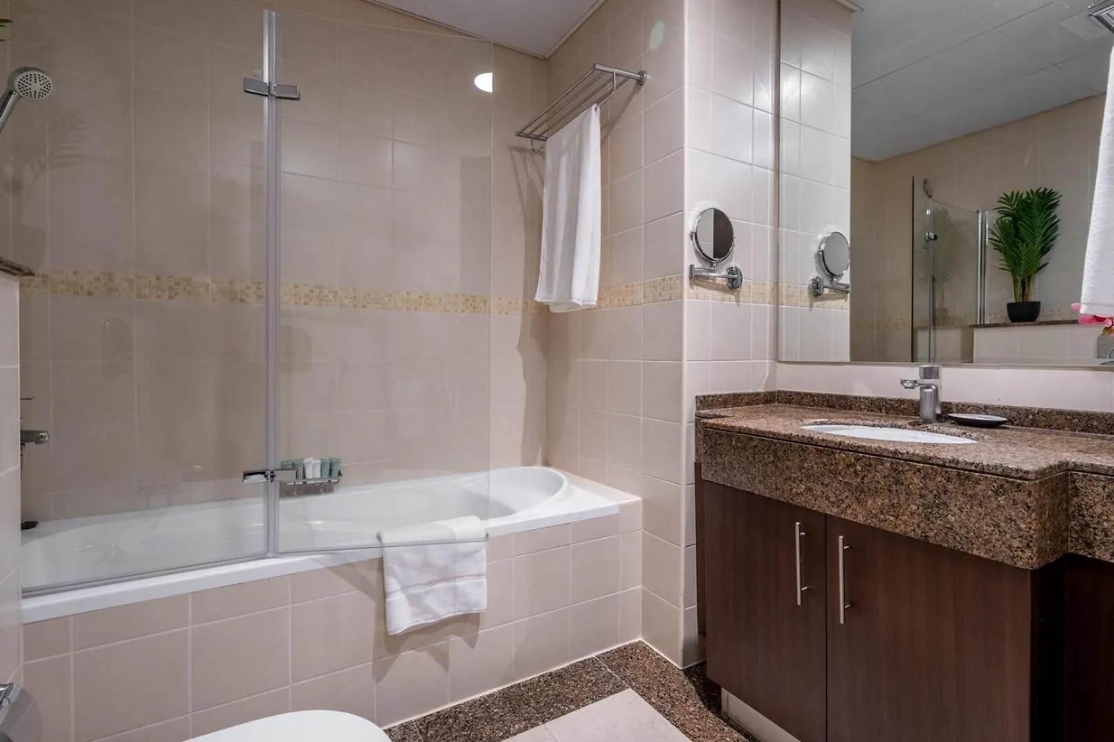 Guestready - Full Marina View At Bay Central Dubai 0*,  United Arab Emirates